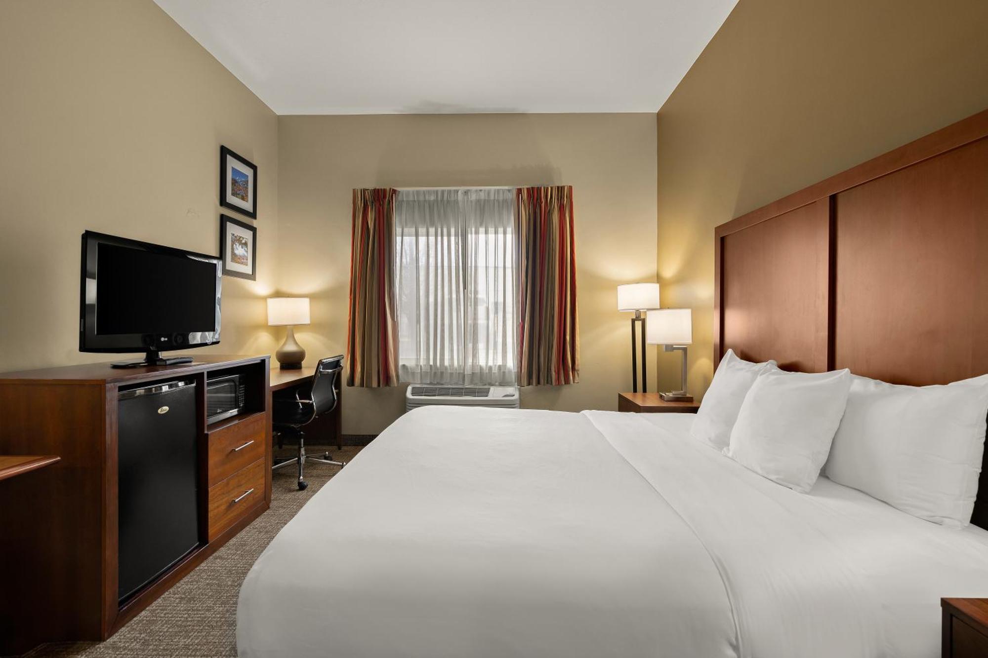 Comfort Inn Ogden Near Event Center Bagian luar foto