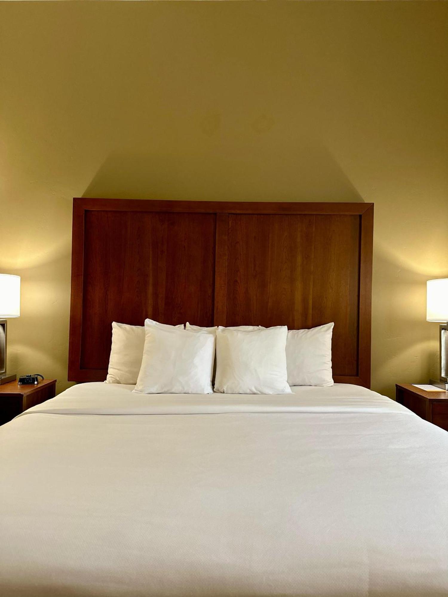 Comfort Inn Ogden Near Event Center Bagian luar foto