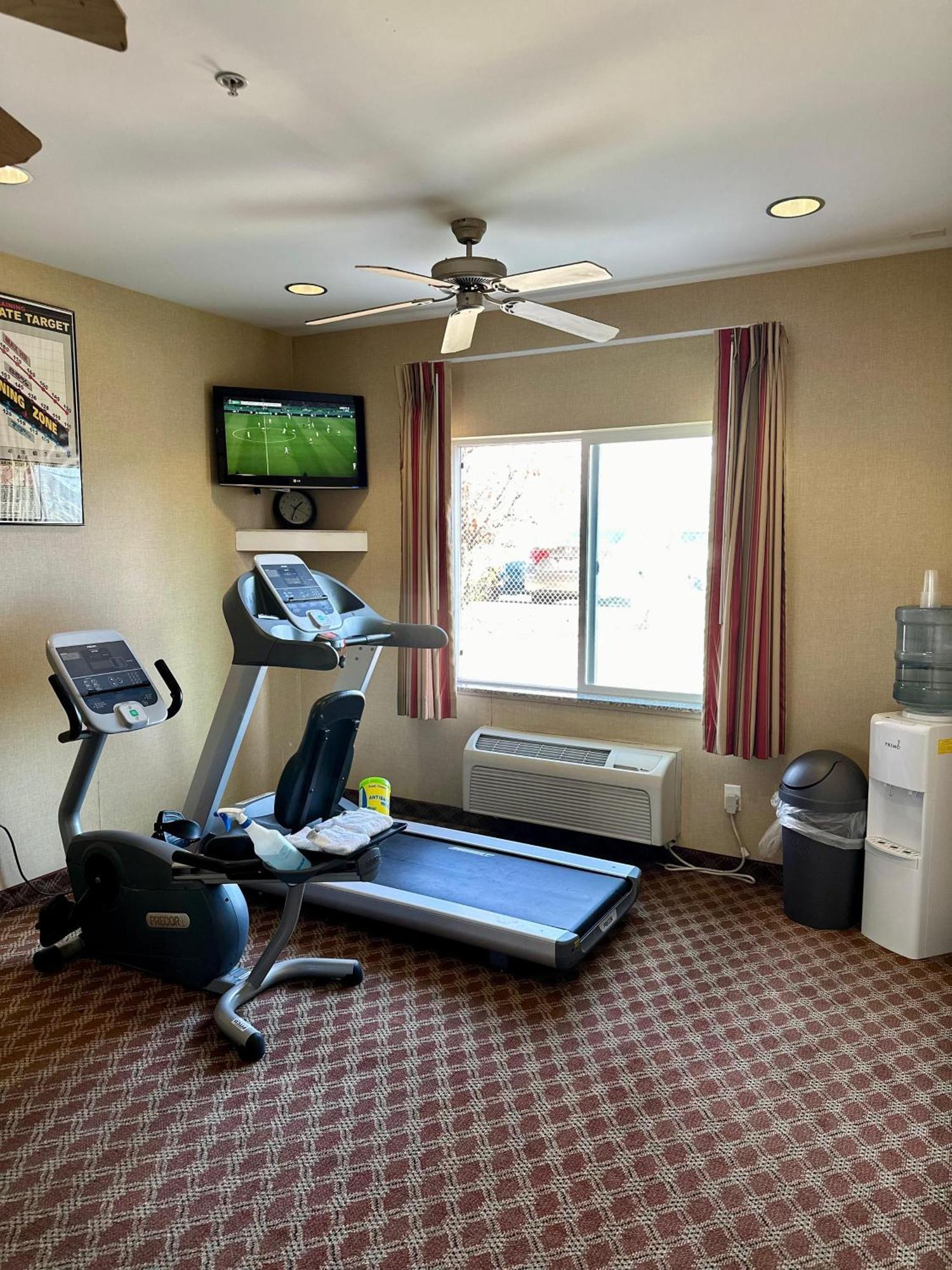 Comfort Inn Ogden Near Event Center Bagian luar foto