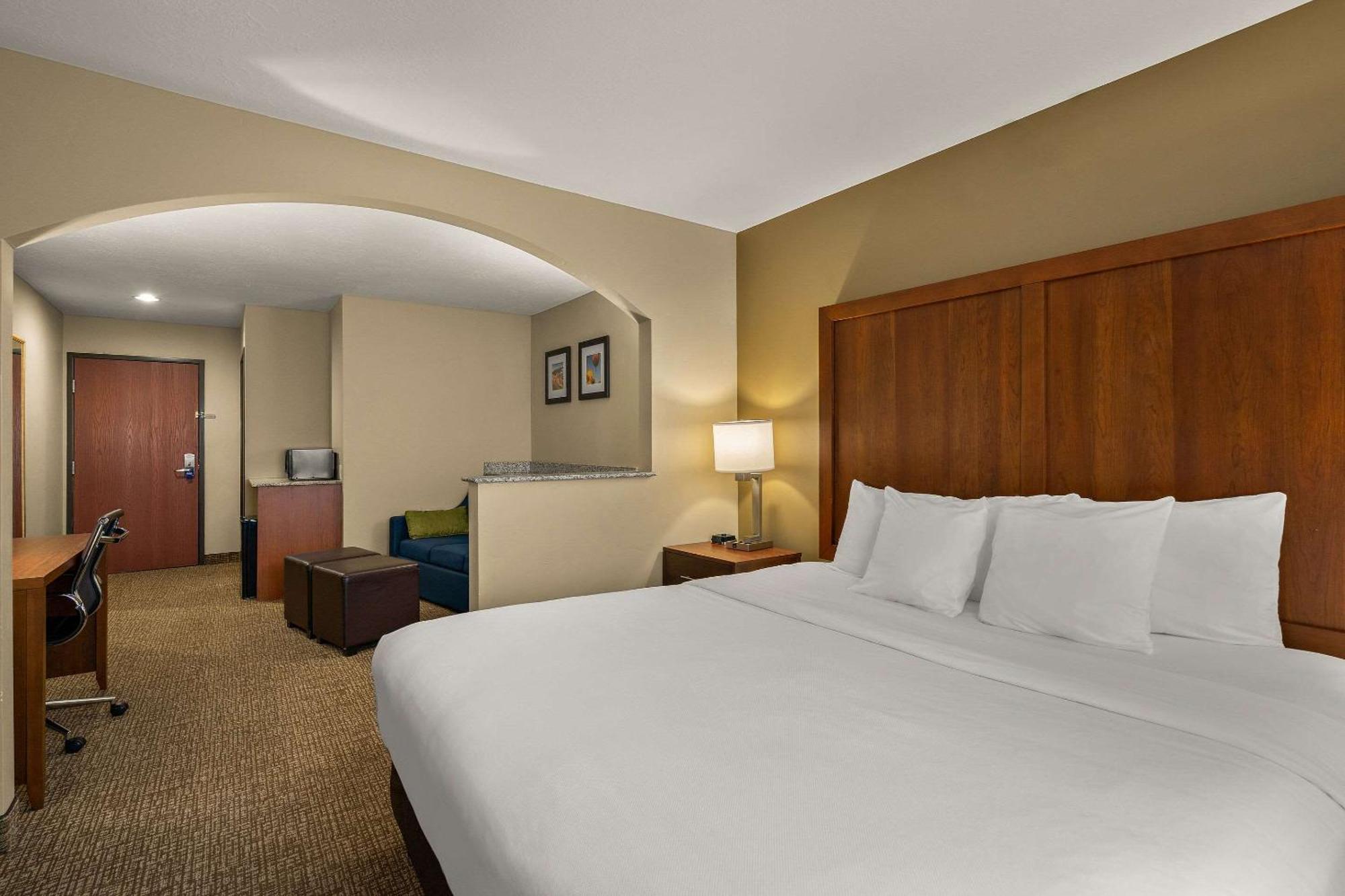Comfort Inn Ogden Near Event Center Bagian luar foto