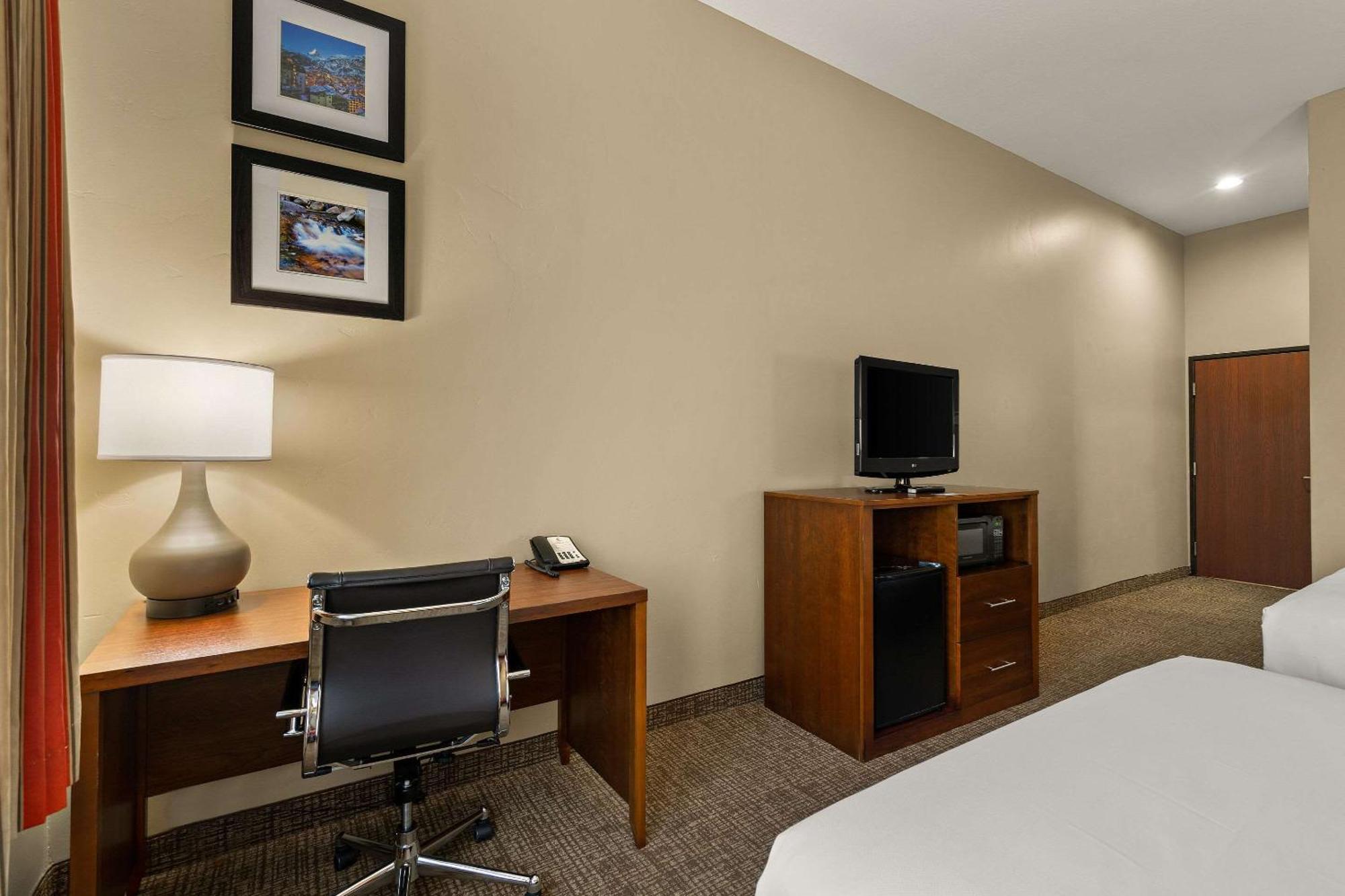 Comfort Inn Ogden Near Event Center Bagian luar foto