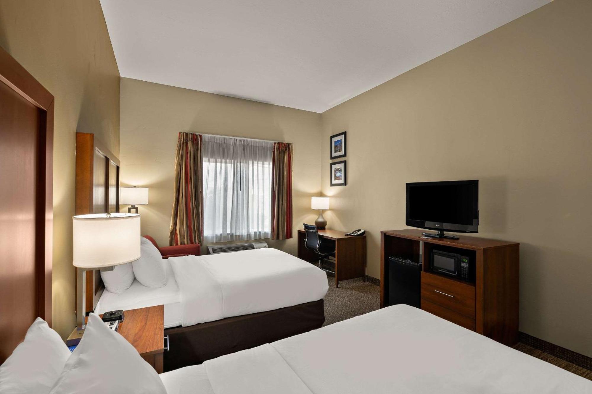 Comfort Inn Ogden Near Event Center Bagian luar foto